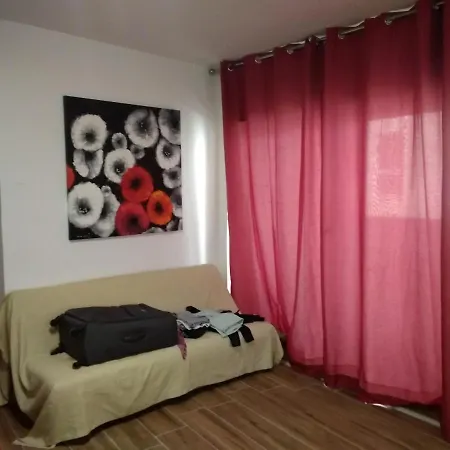 Maltastudiosapartment マルサスカーラ
