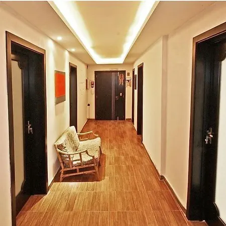 Maltastudiosapartment マルサスカーラ